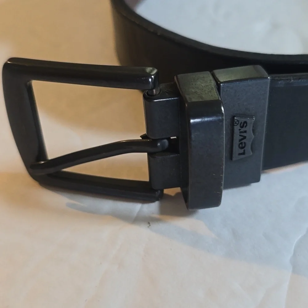 Levi's Black/Brown Reversible Belt Black buckle Kids Sz.Small
